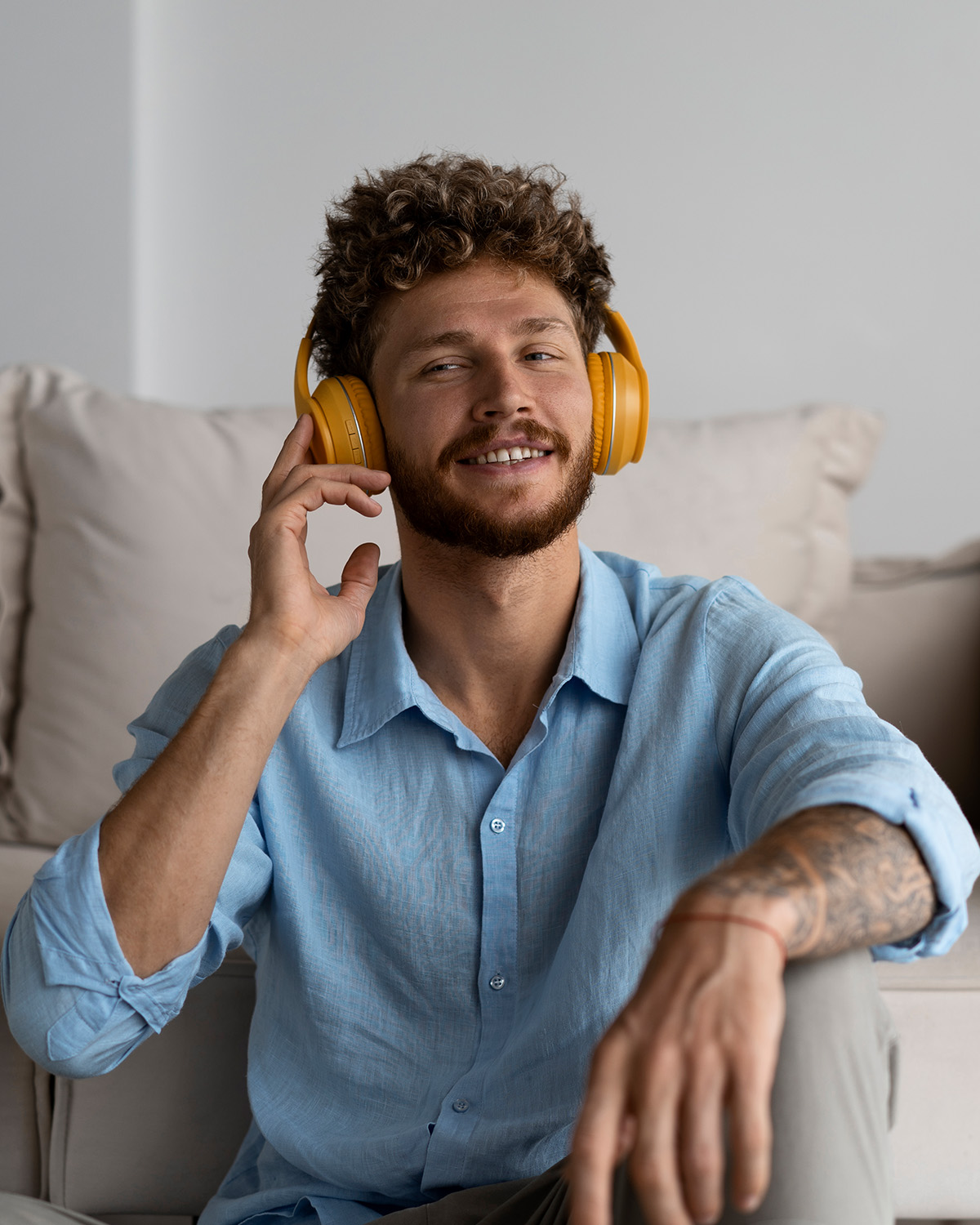 Man listening to a personalised Father's Day song